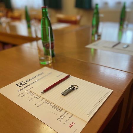 Hotel U Milina Экстерьер фото